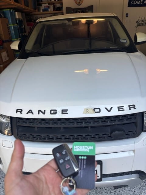 Car key replacement West University Place – Houston Key Locksmith technician programming car key